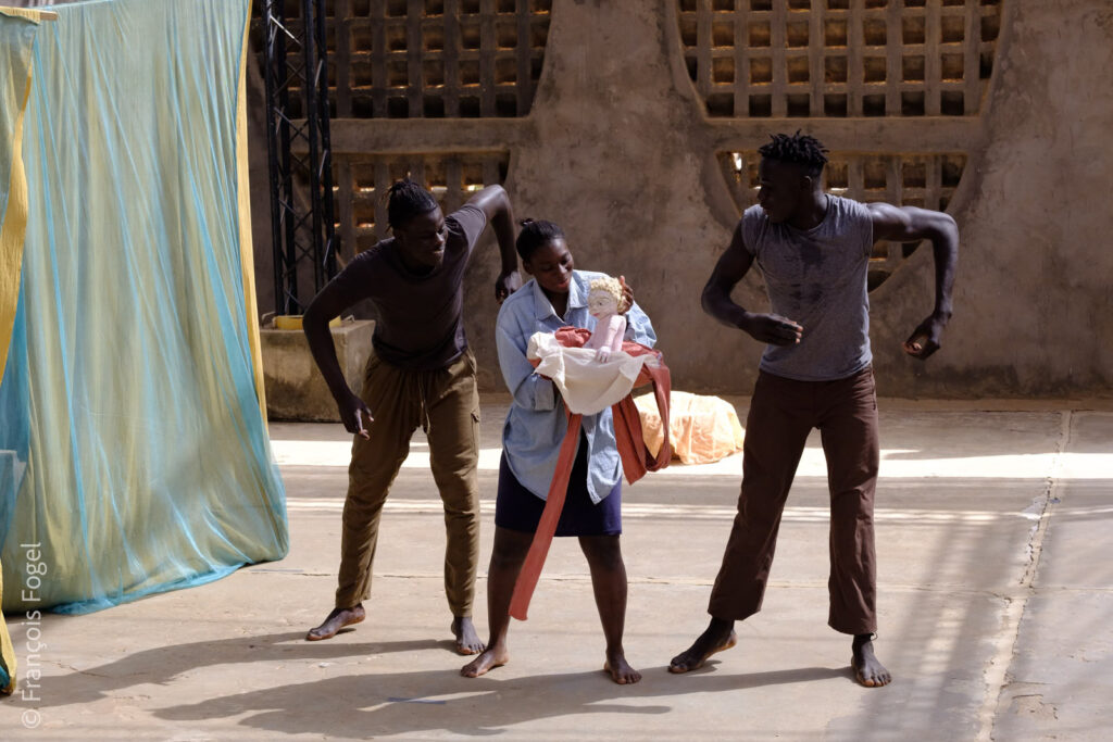 La compañía Yaak'Art y la asociación Djarama en Senegal